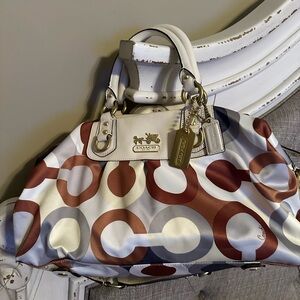 Authentic Coach Vintage Madison Sabrina Signature Op Art C’s Handbag! NWOT